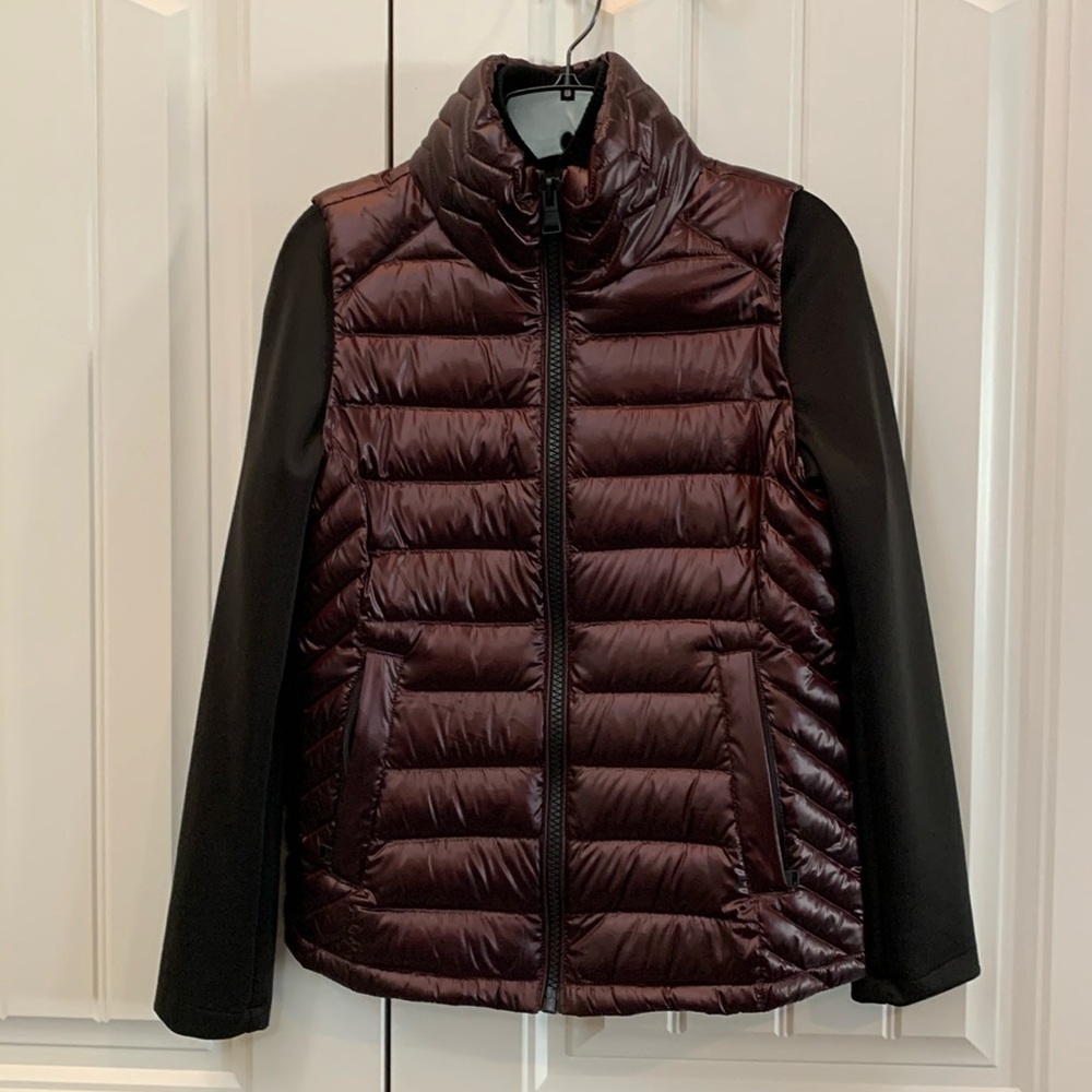 CALVIN KLEIN Performance Burgundy Metallic Down Puffer Coat S